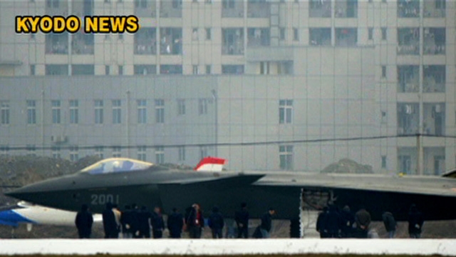 New Pictures of Chinese Stealth Fighter