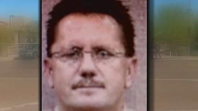 Police Search for Cop Killer in Arizona