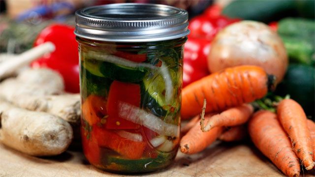 How to Pickle Your Favorite Vegetables Fast