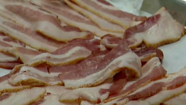 Study: 2 slices of bacon a day increase cancer risk