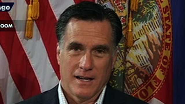Romney Steps Up Attacks on Gingrich