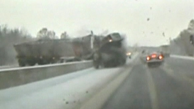 Terrifying Big Rig Accident Caught on Tape