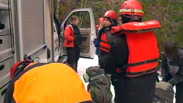 6-year-old swept away by river in Oregon