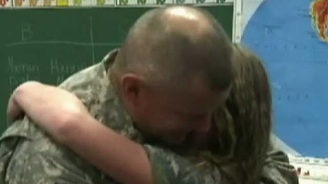 Video: Soldier Surprises Daughter