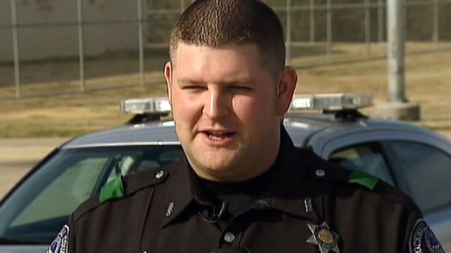 Texas deputy saves two women from sinking car