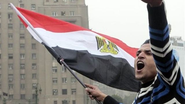 Americans seek shelter at US embassy in Cairo