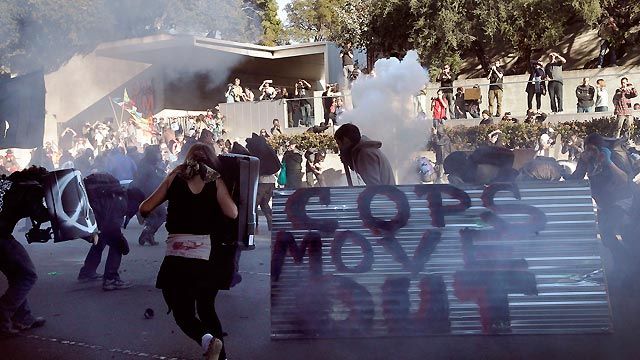 White House refuses to condemn 'Occupy Oakland' riots