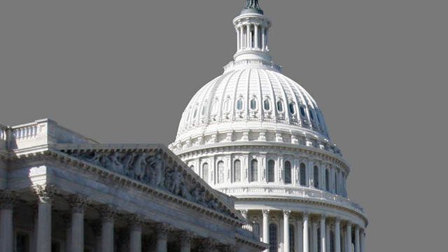 Congress strikes deal extending payroll tax cuts