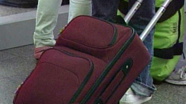 TSA Workers Accused of Stealing 