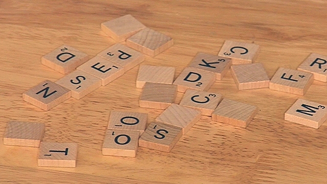 DIY: Scrabble Letter Coasters
