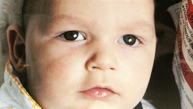Father’s Fight to Keep Baby Son Alive
