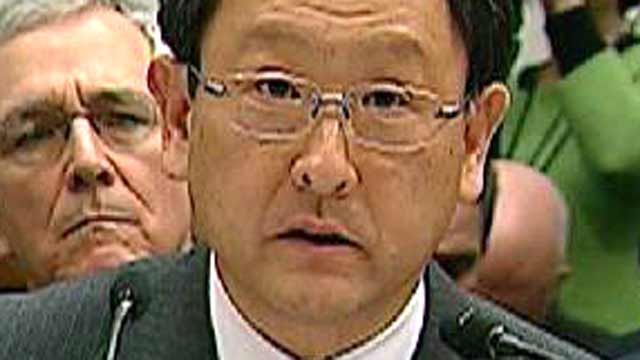 Toyota Chief Apologizes on Capitol Hill