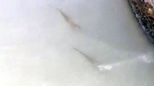 Mysterious plume clouds Hawaiian harbor