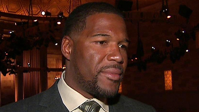 Michael Strahan Making a Difference