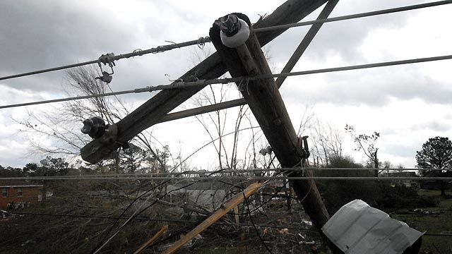 Midwest, south slammed by deadly twisters