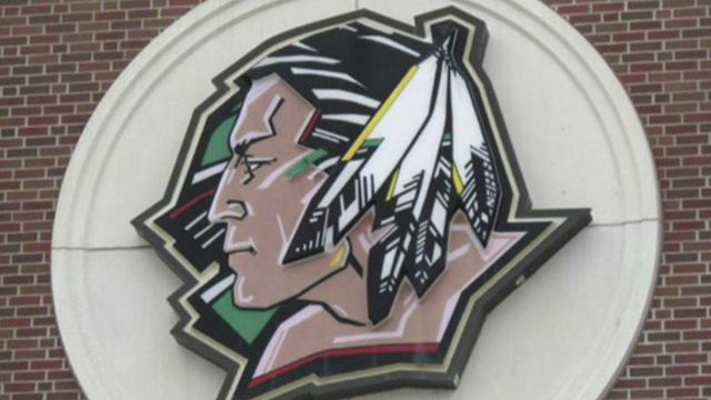 Fight over 'Fighting Sioux' logo