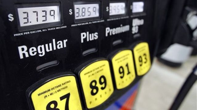 Worries mount high gas prices will derail recovery