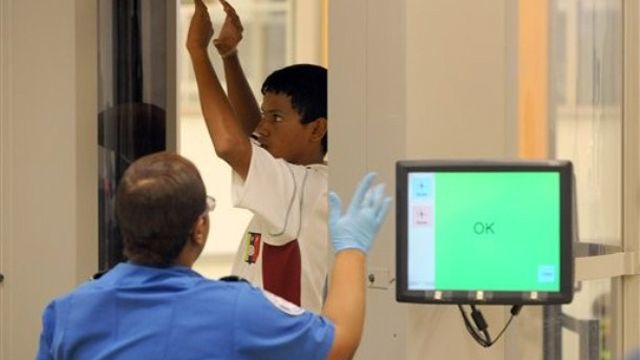 Report: Lawmakers question health risks of TSA scanners