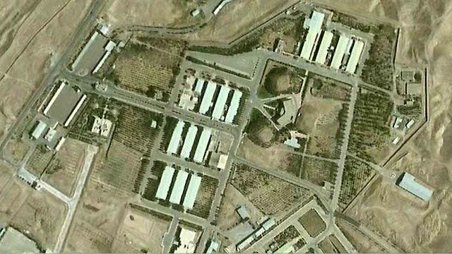 Report: Iran cleaning up signs of nuclear weapon testing