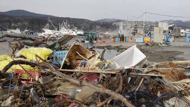 Japan struggling to rebuild 1 year after quake, tsunami