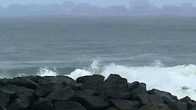 Tsunami Waves Head to West Coast
