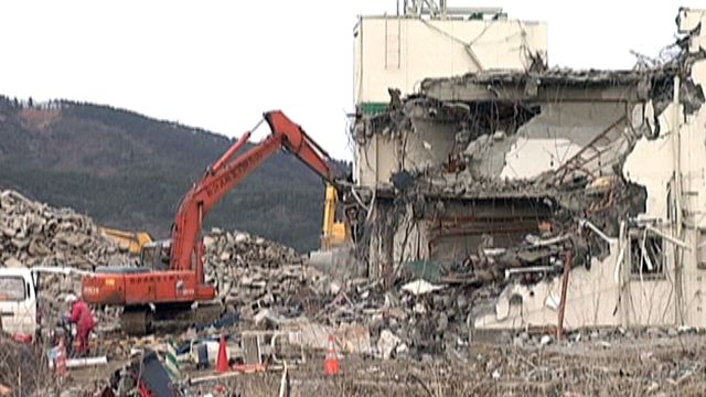 Northeast Japan continues tsunami clean-up one year later