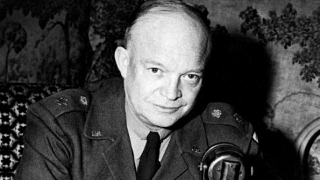 Eisenhower family offended by statue design
