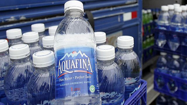 Does bottled water cause kids' cavities?