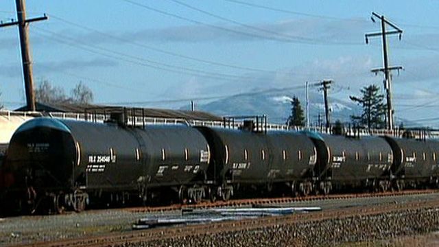 Trains Carrying Oil from Canada to Gulf