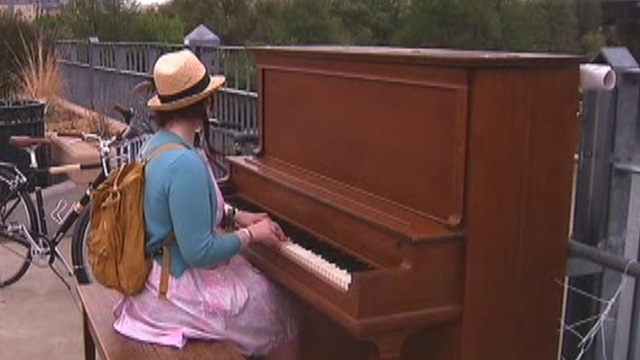 Public Pianos Popping Up in Texas