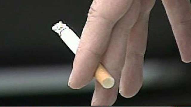 Hospital to Stop Hiring Smokers