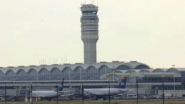 Would Extra Air Traffic Controller Improve Safety?