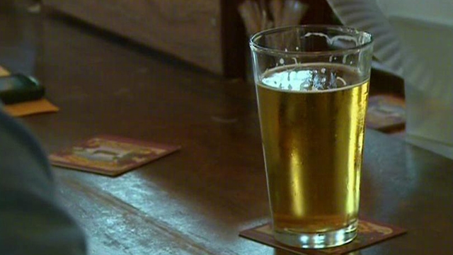 Alaska Lawmakers Want To Lower Drinking Age For Troops 