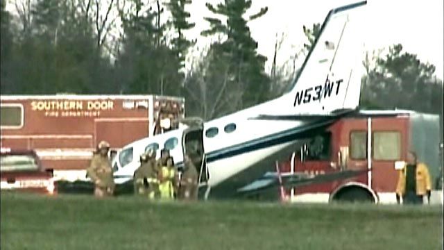 80-year-old lands plane after husband dies