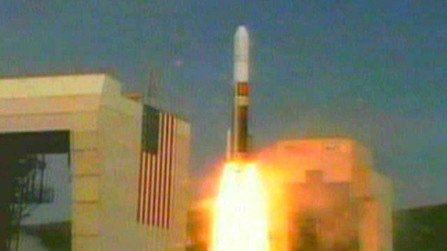 Delta IV rocket launches with top secret spy satellite