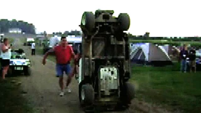 Dumbest Stuff on Wheels: Golf cart flip