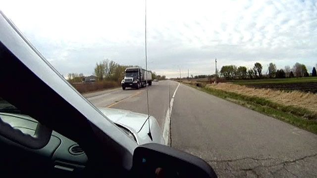 911 operator helps save driver in Minnesota 