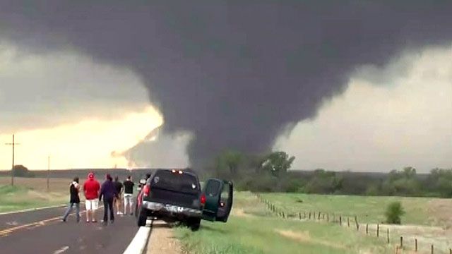 Tornado warning systems work to reduce death toll