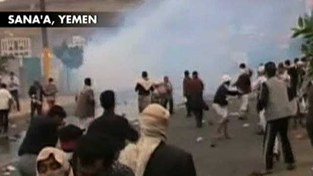 Yemen Security Forces Fire on Protesters
