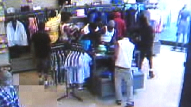 Brazen Flash Mob Robbery Caught on Tape