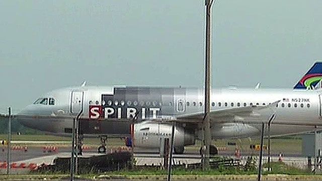 Spirit Airlines prepares to fight federal regulations