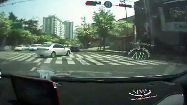 Dashcam captures out-of-control vehicle