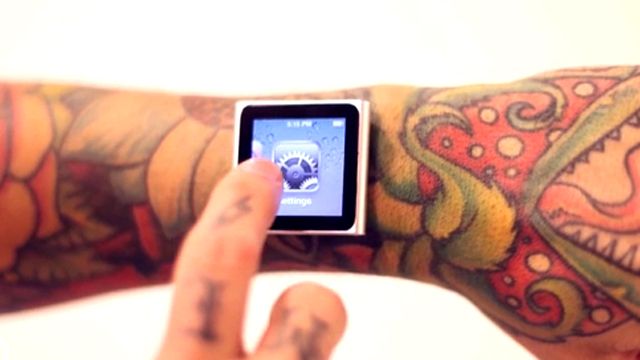 Man implants magnets to mount iPod on his wrist