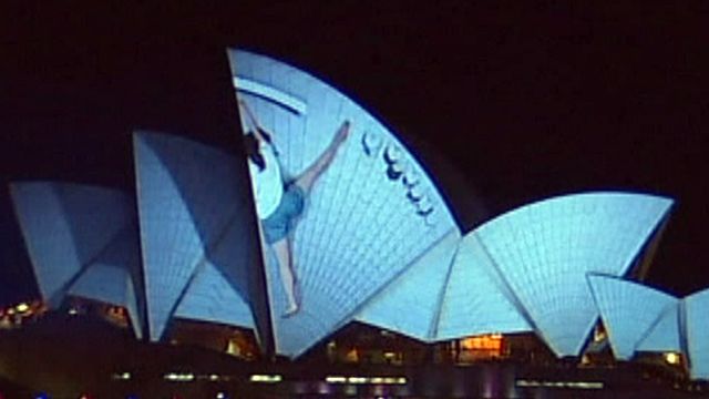 Around the World: Vivid Festival illuminates Sydney