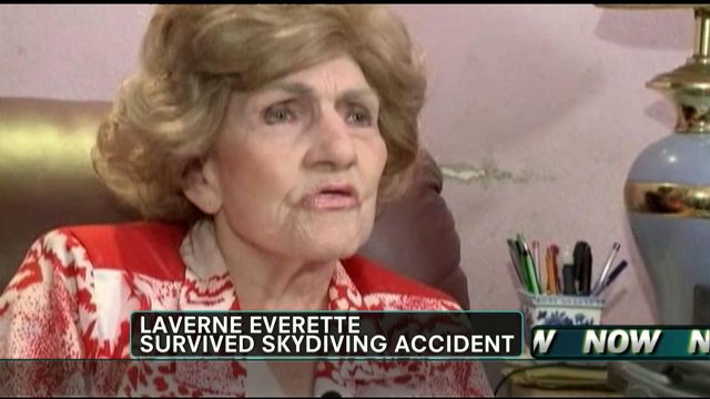 Video 80 Year Old Grandma Slips Out Of Harness While Skydiving Says 