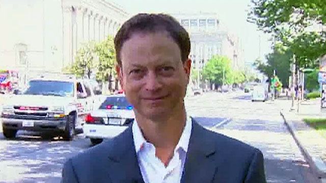 Sinise: 'Every Day Is Memorial Day'