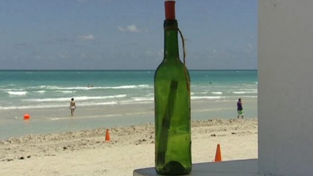 Miami Tourists Find Message in a Bottle