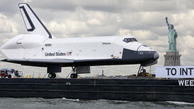 Shuttle Enterprise makes final voyage
