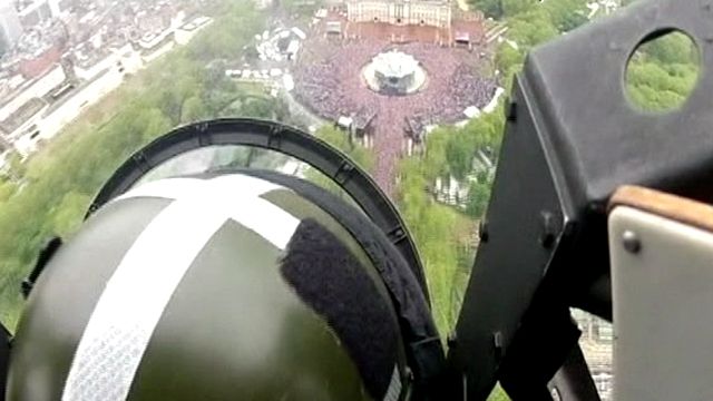 Bird's-eye-view of Queen's Diamond Jubilee celebration