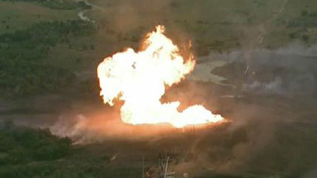 Gas Well Explodes Into Flames in Texas